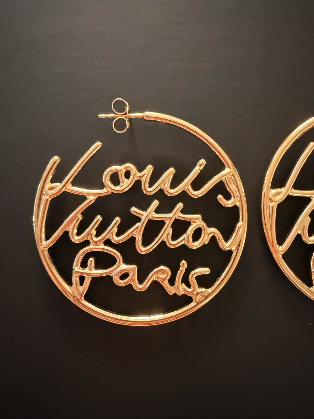 Louis Vuitton Gold Script Circle Hoop Earrings - Picture 4 of 8